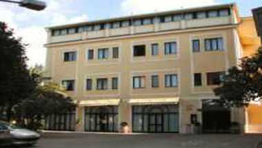 Hotel Giardino degli Aranci en Fratta maggiore, IT