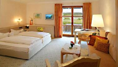 Landgasthof Osterseen a Iffeldorf, DE