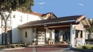 Americas Inn - Gessner image