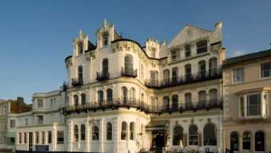 Bay Royal Esplanade Hotel in Ryde, GB1