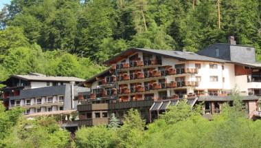 Ringhotel Monchs Waldhotel image