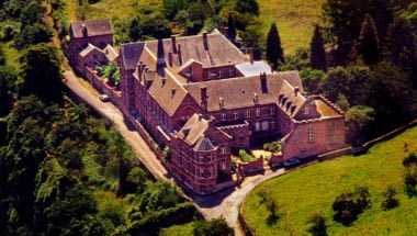 La Merveilleuse a Dinant, BE