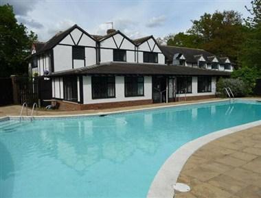 The Regency Hotel Gatwick в Crawley, GB1