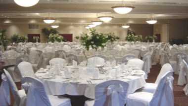 The Galaxy Restaurant i Wadsworth, OH