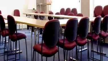 The Technology Center a Ellesmere Port, GB1