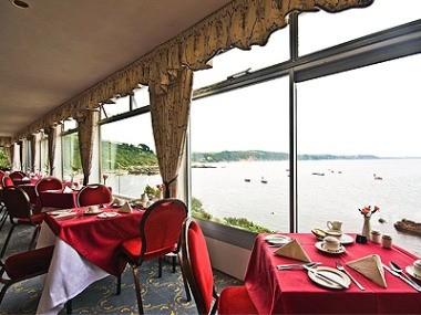 Hannafore Point Hotel в Looe, GB1