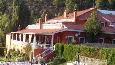 Hotel Val De Pinares image