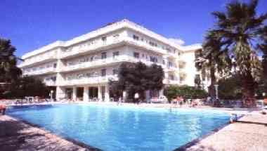 Hotel Nireus, Maraton, GR