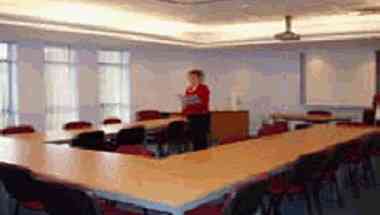 Llynfi Enterprise Centre i Maesteg, GB3