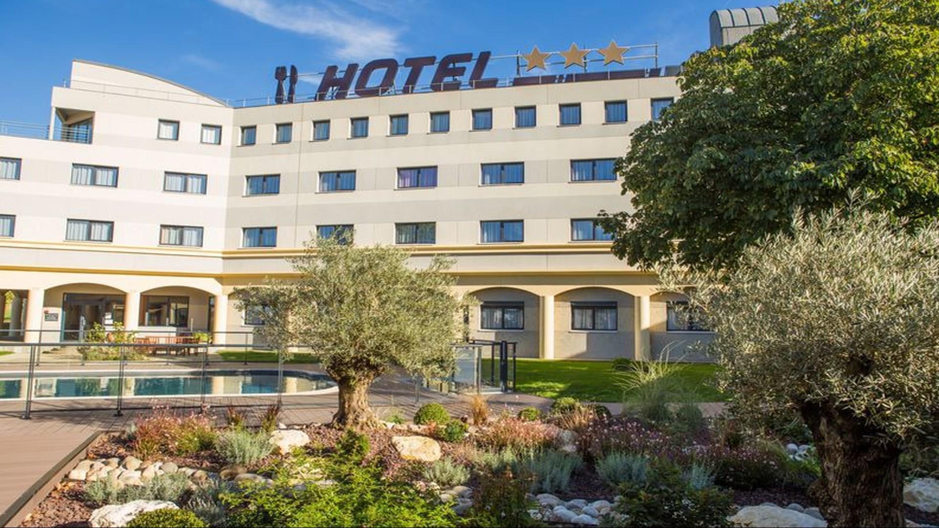 Hotel Restaurant Le Paddock image