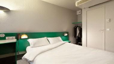 B&B Hotel Orgeval image