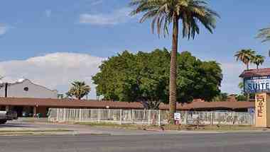 California Suites Motel в Calexico, CA
