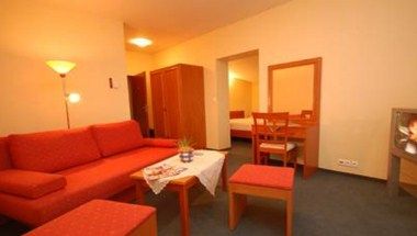 รูปสถานที่จัดงาน