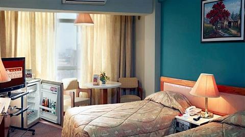 Cesar"s Plaza Hotel S.R.L. в Cochabamba, BO