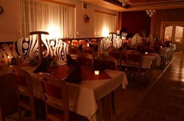 Hotel Praha en Babilonia, CZ