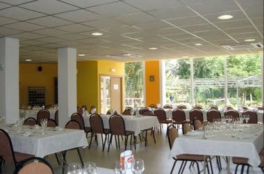 รูปสถานที่จัดงาน