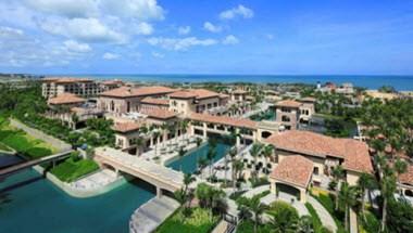 Wyndham Grand Plaza Royale Hainan Longmu Bay image