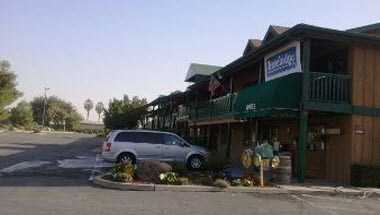 Travelodge by Wyndham Lemoore Near Naval Air Station a Lemoore, CA