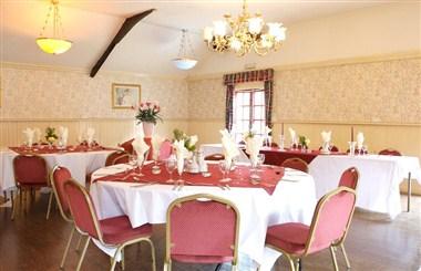 The George Hotel - Amesbury em Amesbury, GB1