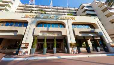 Hotel Barriere Le Gray D'Albion Cannes в Cannes, FR