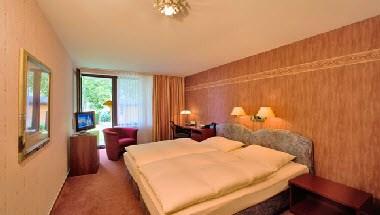 Hotel-Restaurant Villa Am Rhein en Andernach, DE