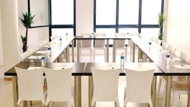 Park & Suites Confort Les Ulis image