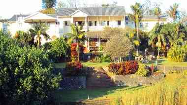 Sea Park, ZA 的 The Tweni Waterfront