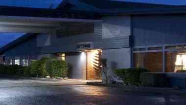 Heartland World Heritage Hotel в Haast, NZ