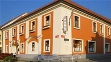 Zamecky Resort Bechyne image