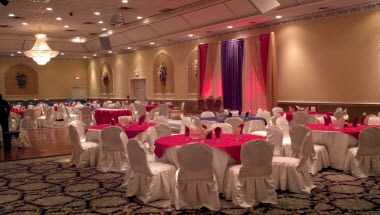 Sagan Convention Centre & Banquet Hall в Mississauga, ON