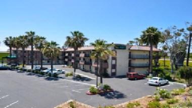 Quality Inn San Diego I-5 Naval Base image