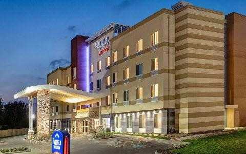 Fairfield by Marriott Inn & Suites North Bergen в North Bergen, NJ
