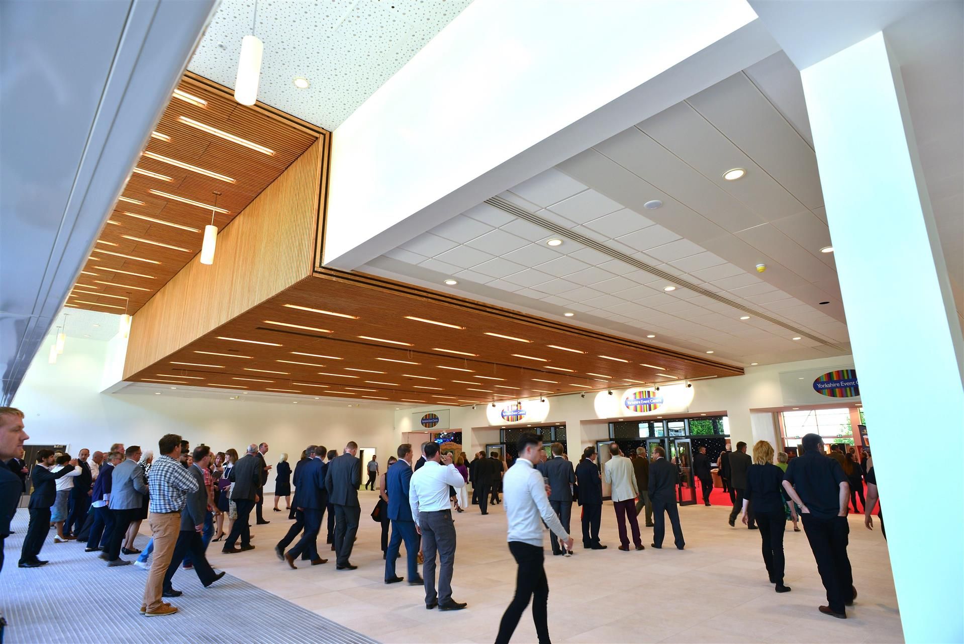 รูปสถานที่จัดงาน