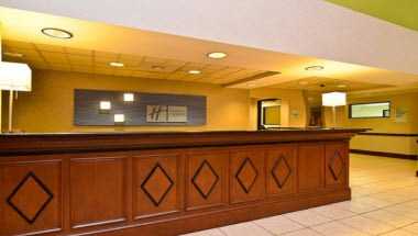 Holiday Inn Express & Suites Blacksburg - University Area a Blacksburg, VA