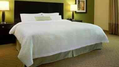 Hampton Inn & Suites by Hilton Houston North IAH a Houston, TX