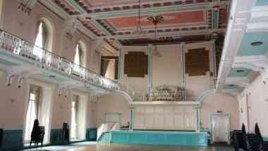 Louth Town Hall в Louth, GB1