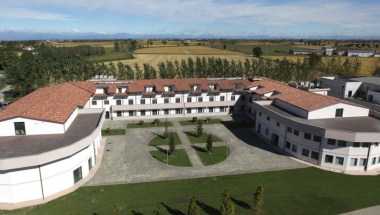 Hotel Novarello a Granozzo con Monticello, IT