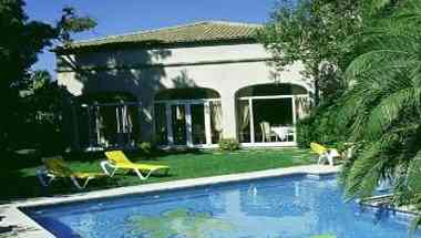 Le Mas Du Soleil in Salon-De-Provence, FR