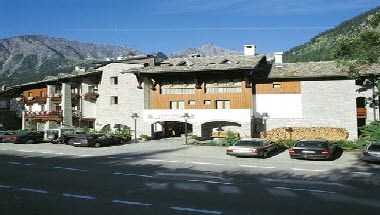 Family Hotel Gran Baita Villa Mitzi a Pozza di Fassa, IT