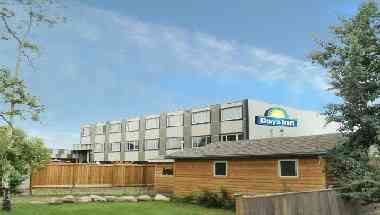 Days Inn by Wyndham Sylvan Lake a Sylvan Lake, AB