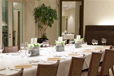 รูปสถานที่จัดงาน