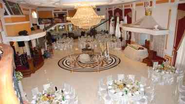 Monte Kristo en Baku, AZ