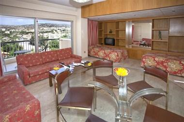 Poseidonia Beach Hotel в Limassol, CY
