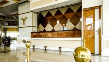 Lamos Resort Hotel & Convention Center em Ayas, TR