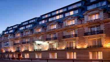 Hotel Villathena em Paris, FR
