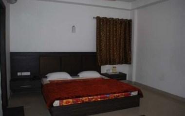 Hotel Heera Celebration a Mathura, IN