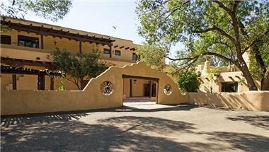 Sagebrush Inn & Suites image