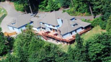 Meritage Meadows Inn a Redmond, WA