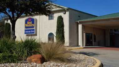 Best Western Cedar Inn в Cedar Park, TX
