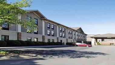 Quality Inn and Suites University in Boone, NC